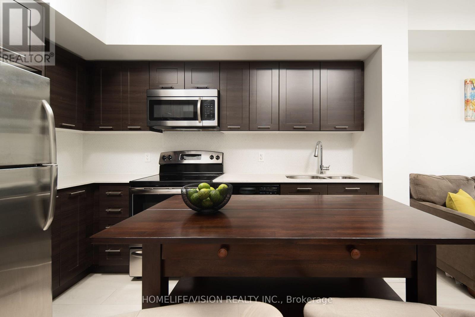 3208 - 2220 Lake Shore Boulevard W, Toronto, Ontario  M8V 1A4 - Photo 3 - W13431682