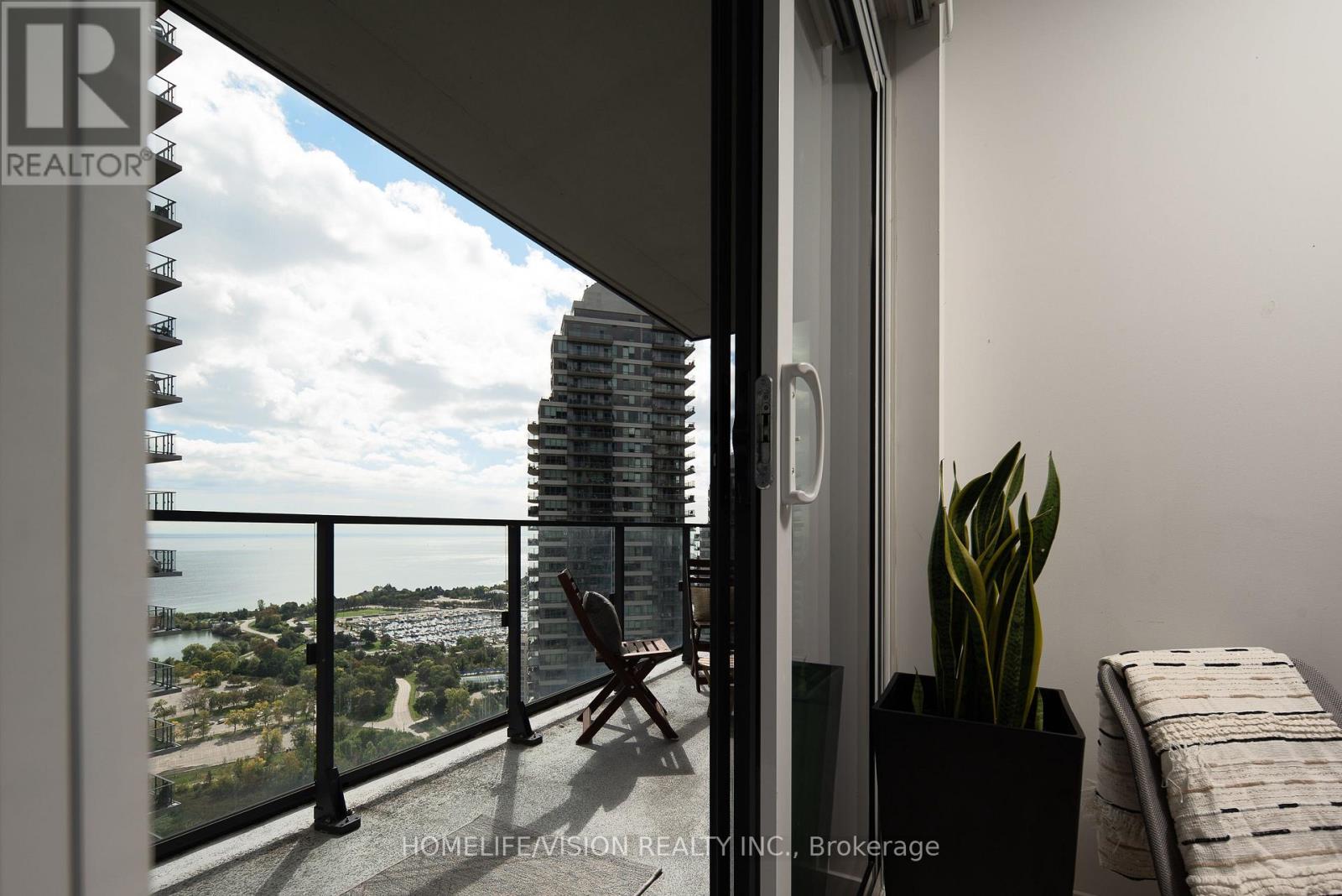 3208 - 2220 Lake Shore Boulevard W, Toronto, Ontario  M8V 1A4 - Photo 8 - W13431682