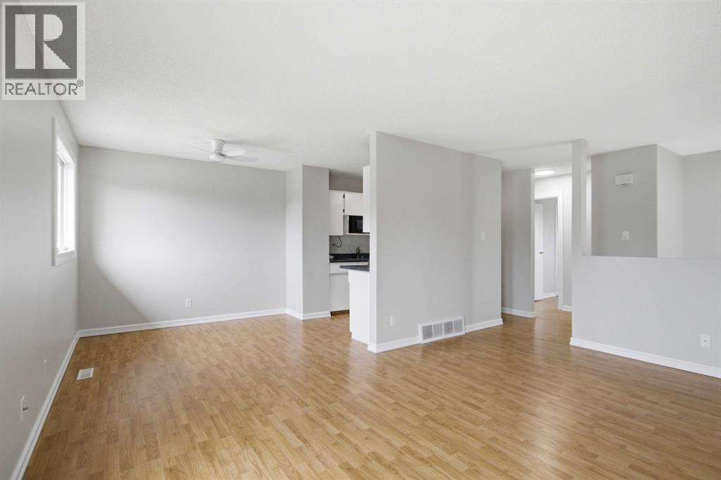 216 Silin Forest Road, Fort Mcmurray, Alberta  T9H 3A4 - Photo 6 - A2320591