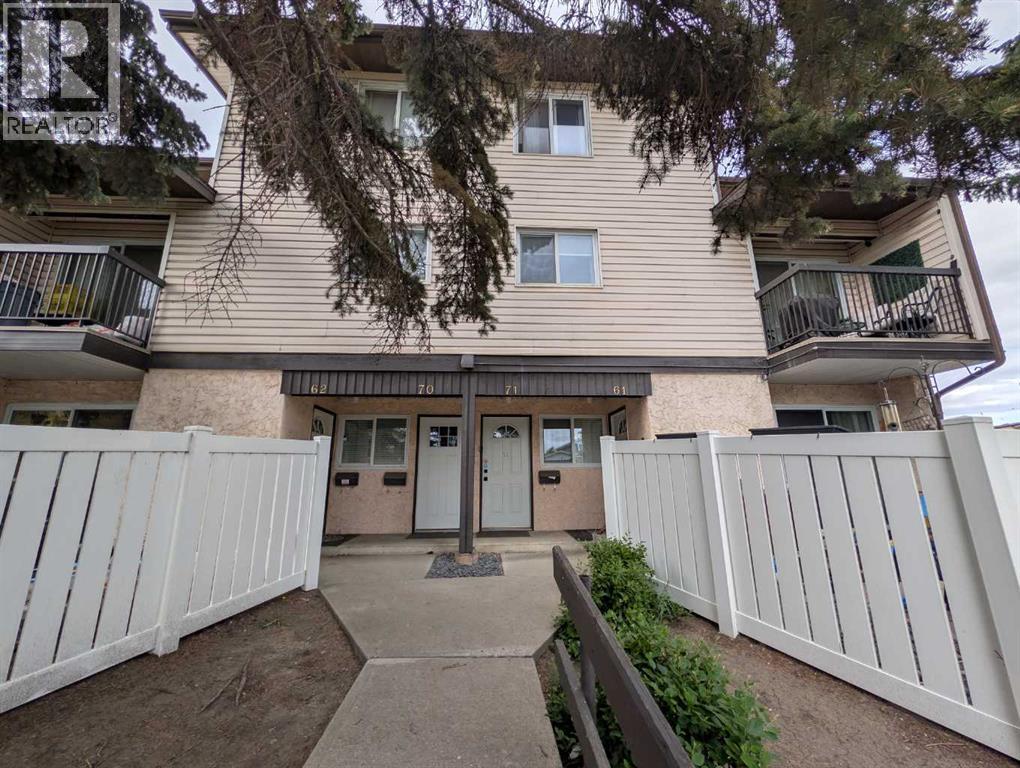 71, 3745 Fonda Way SE, Calgary, Alberta