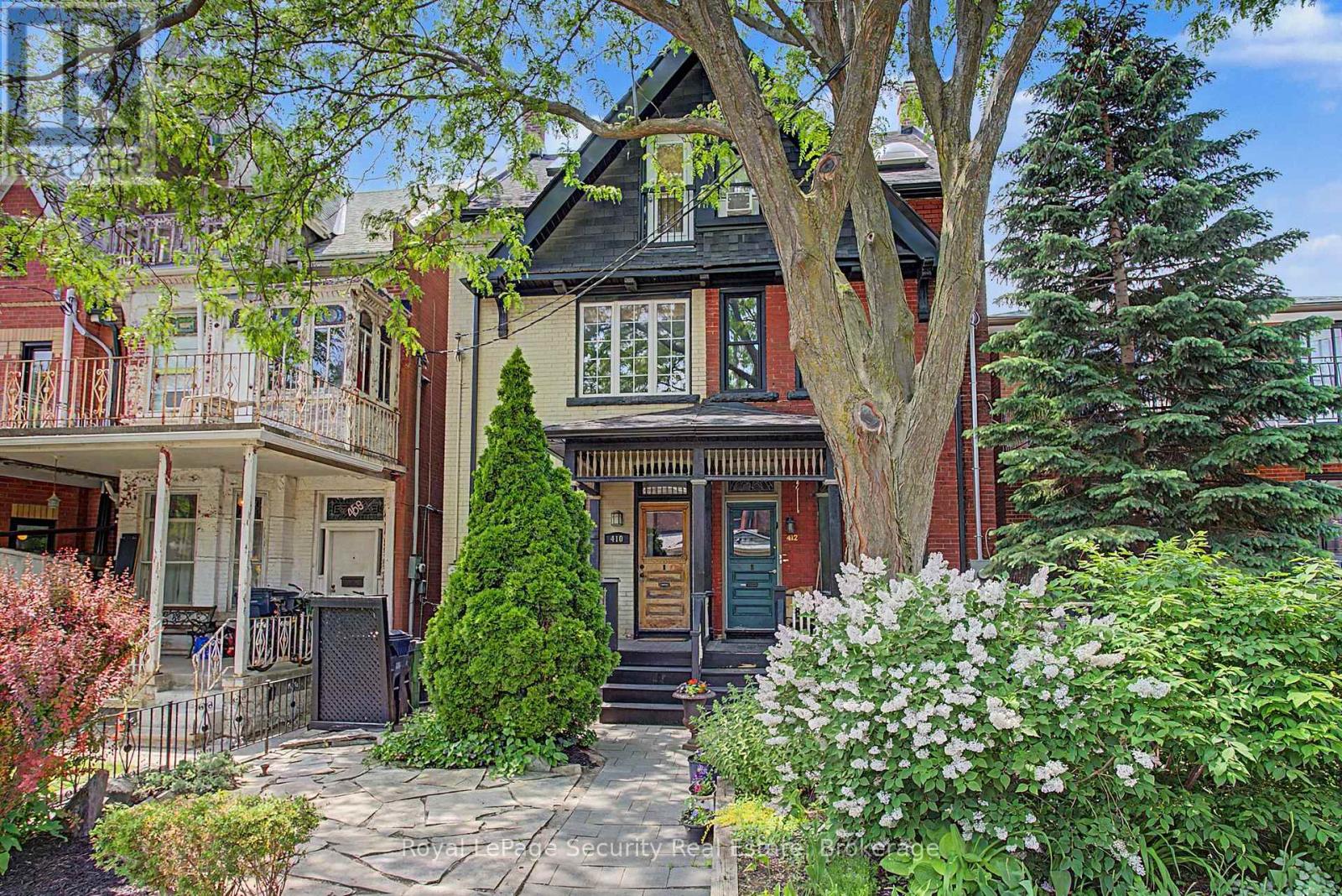410 MANNING AVENUE, Toronto, Ontario