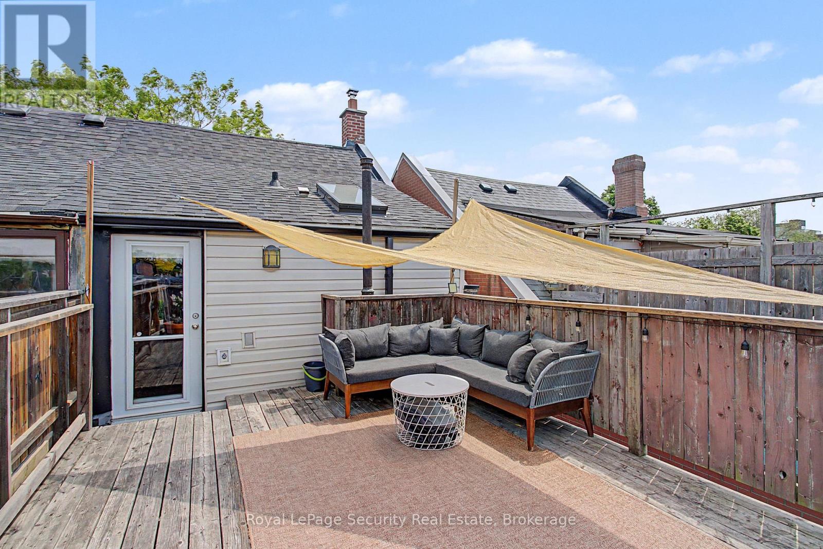 410 Manning Avenue, Toronto, Ontario  M6G 2V7 - Photo 17 - C13441718