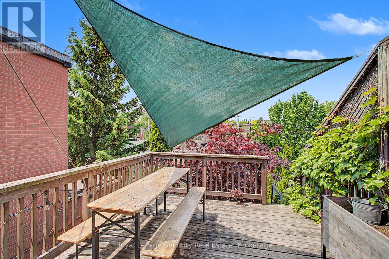 410 Manning Avenue, Toronto, Ontario  M6G 2V7 - Photo 21 - C13441718