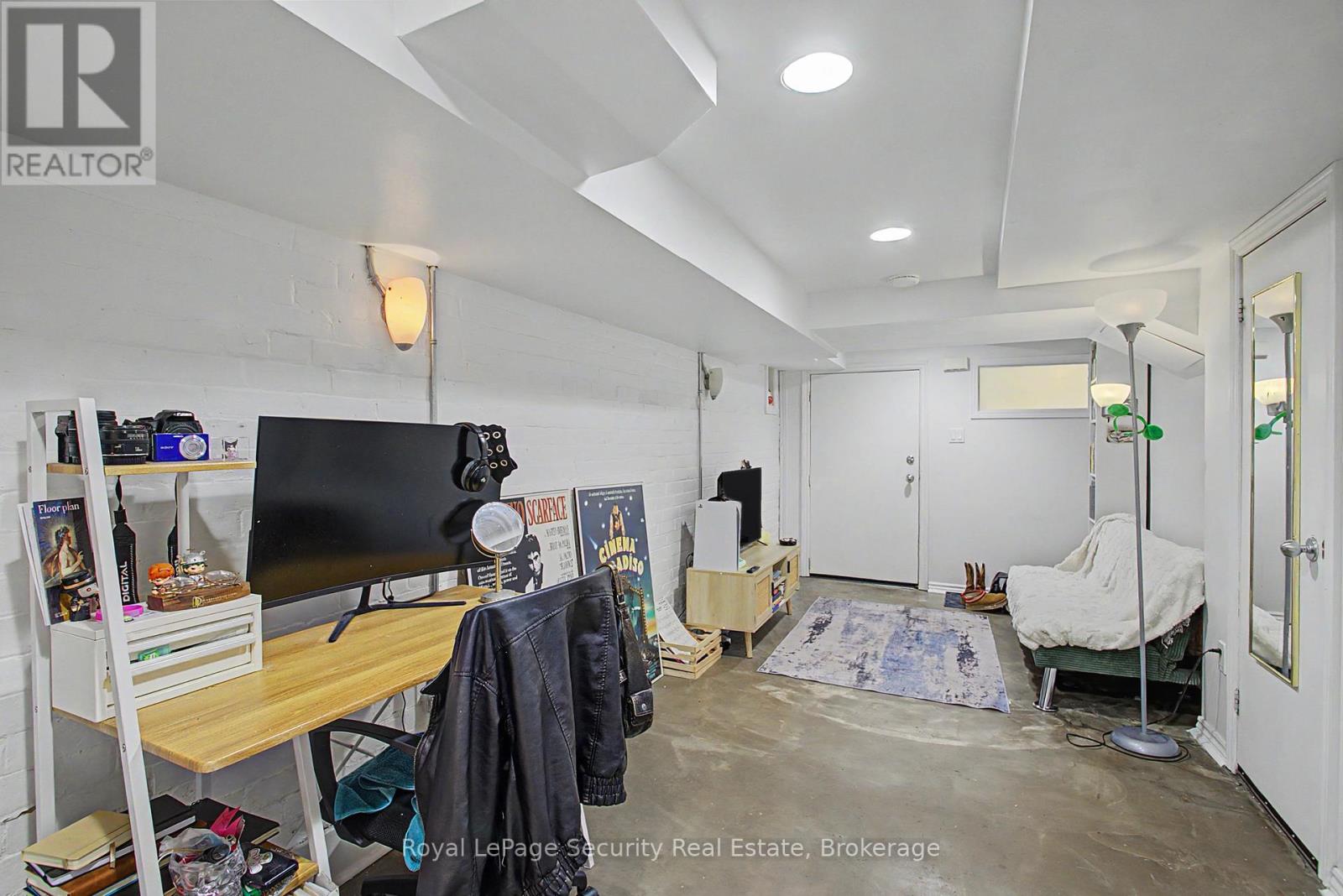 410 Manning Avenue, Toronto, Ontario  M6G 2V7 - Photo 36 - C13441718