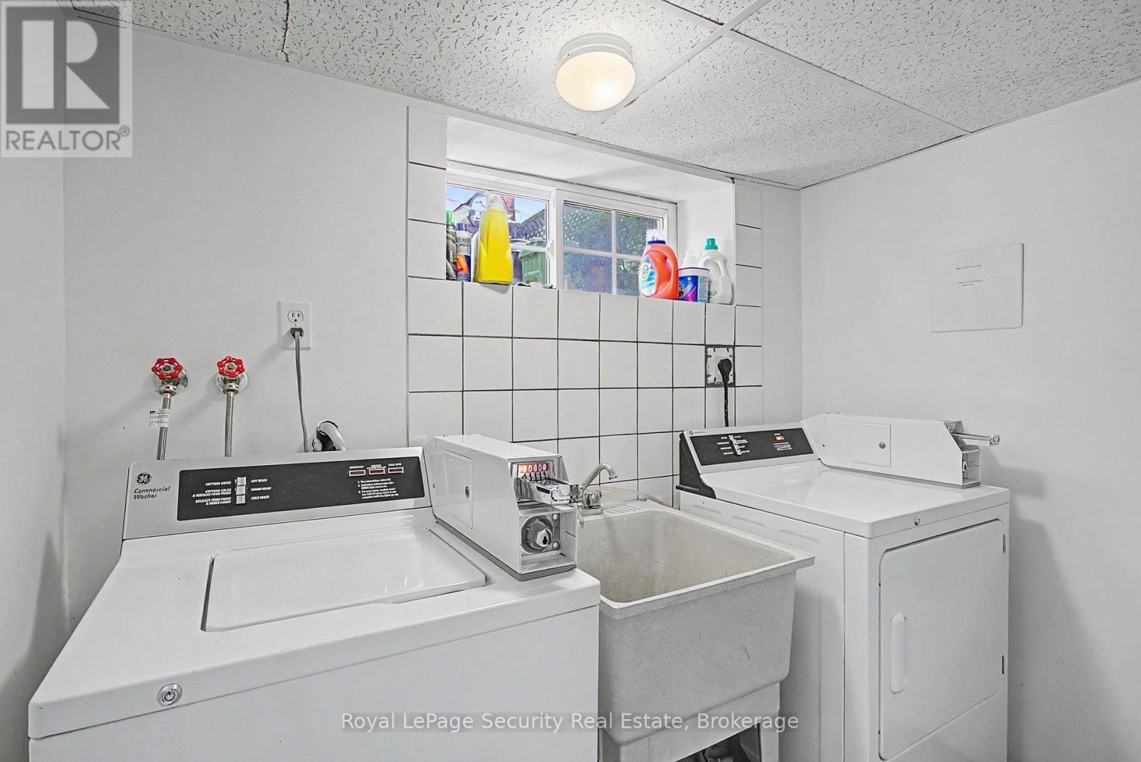 410 Manning Avenue, Toronto, Ontario  M6G 2V7 - Photo 42 - C13441718