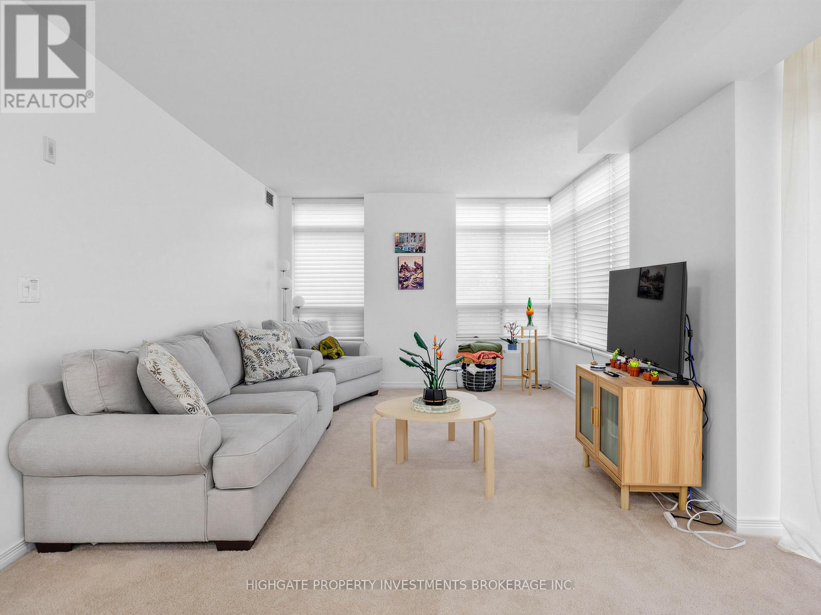 209 - 3650 Kingston Road, Toronto, Ontario  M1M 3X9 - Photo 4 - E13441706