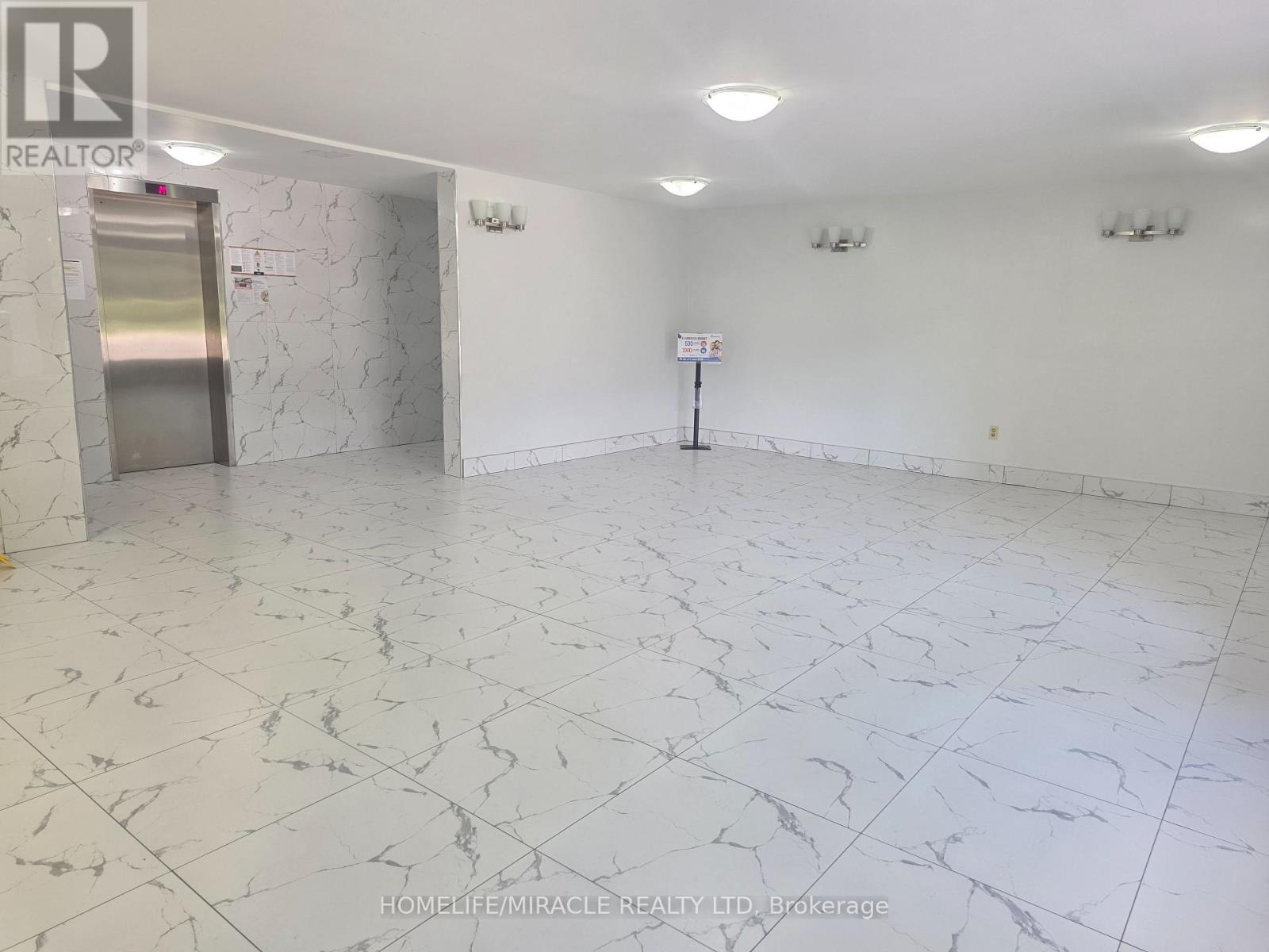 916 - 100 Dundalk Drive, Toronto, Ontario  M1P 4V2 - Photo 3 - E13411940