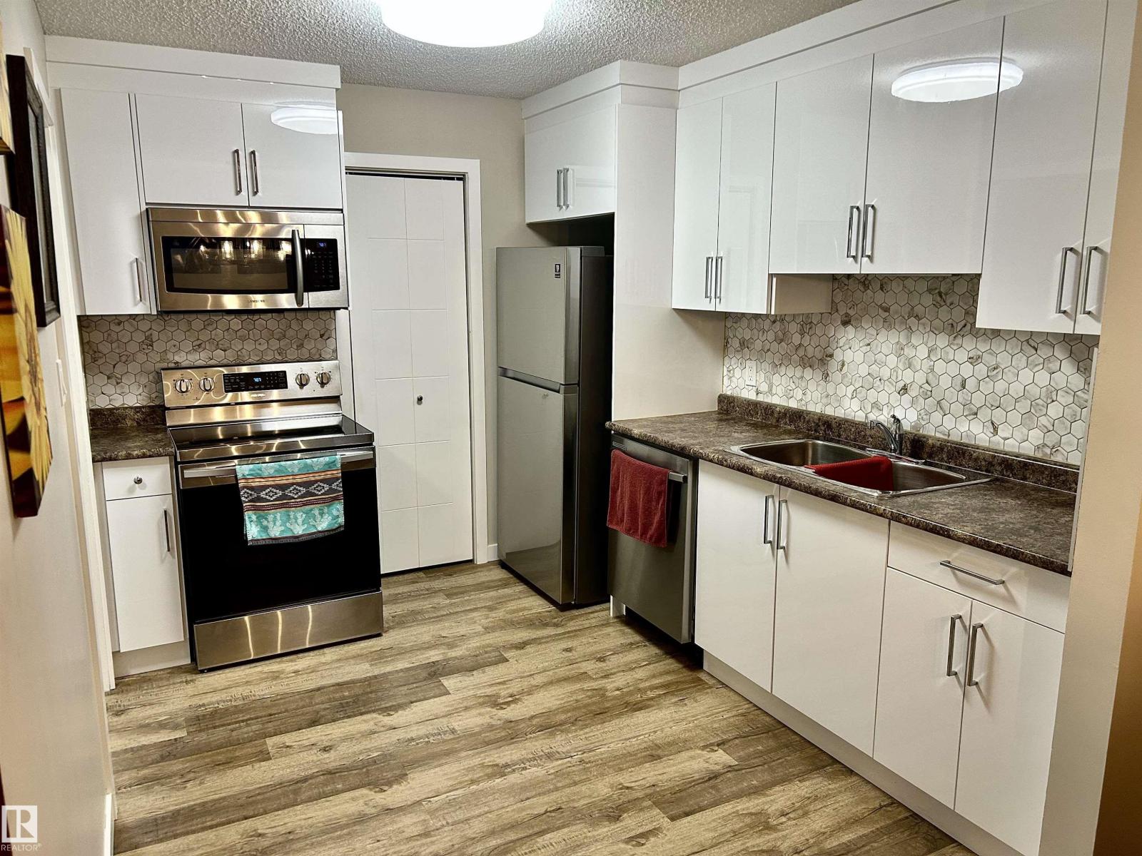 #152 70 Woodlands Rd, St. Albert, Alberta T8N 5H1 - Photo 6 - E4492271