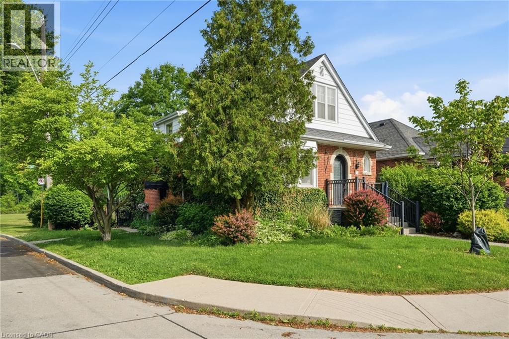 153 Parkview Drive, Hamilton, Ontario  L8S 3Y4 - Photo 3 - 40839578