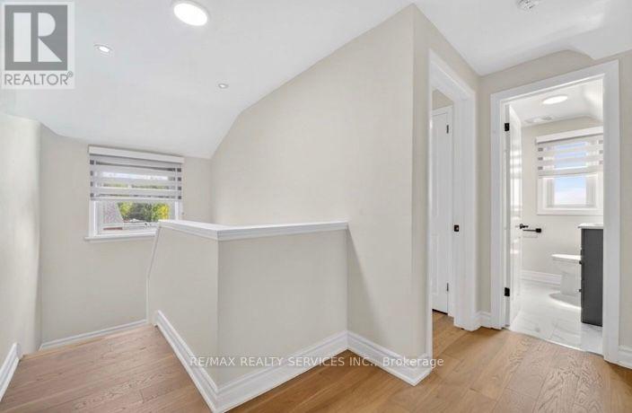 21 Gregory Street, Brampton, Ontario  L6Y 1G2 - Photo 11 - W13441748