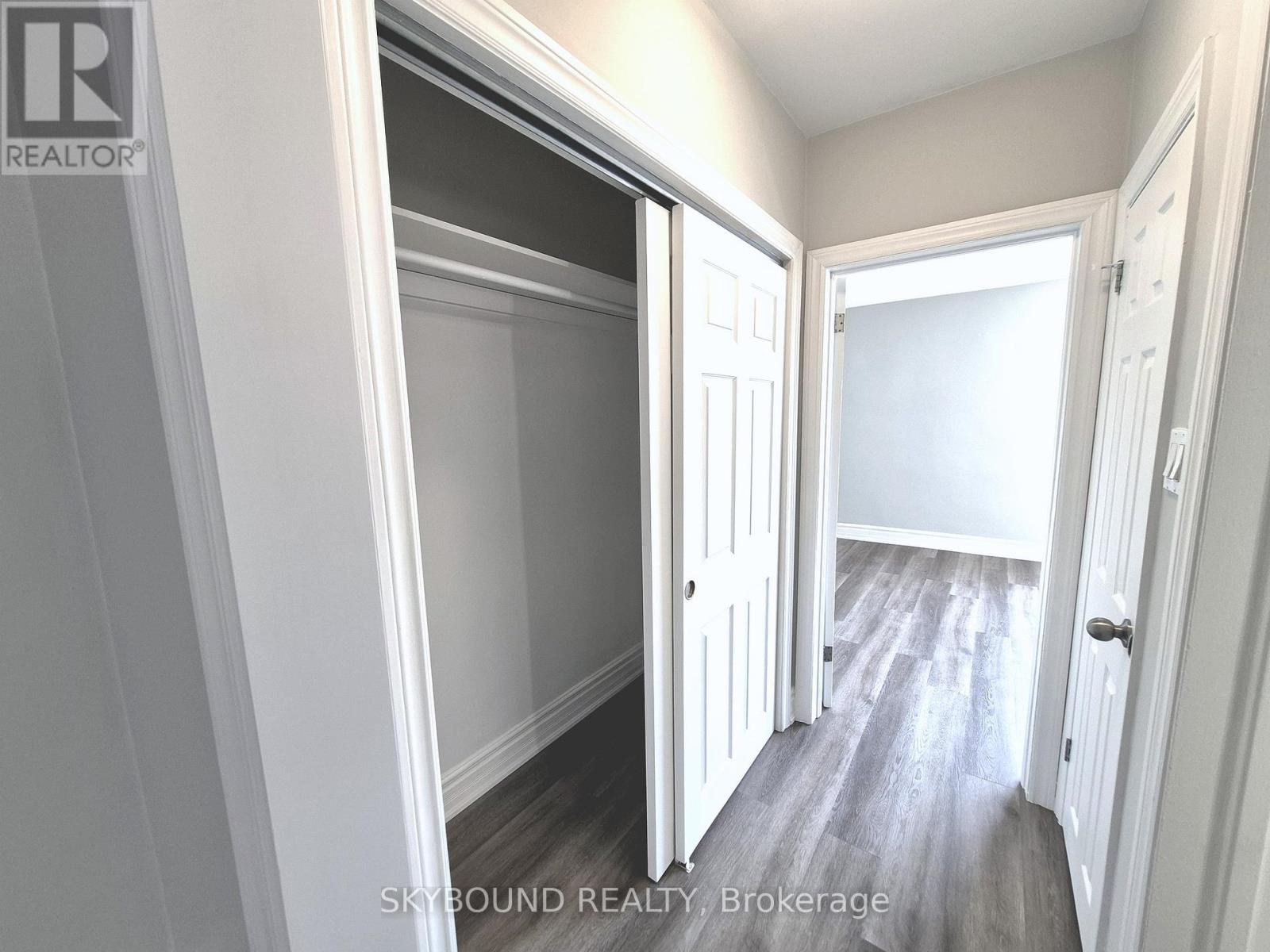 3 - 308 Lakeshore Road W, Mississauga, Ontario  L5H 1G8 - Photo 7 - W13441766