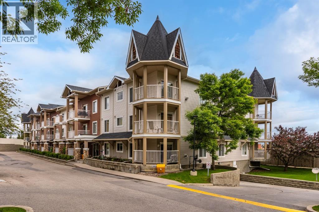 5310, 70 Panamount Drive NW, Calgary, Alberta
