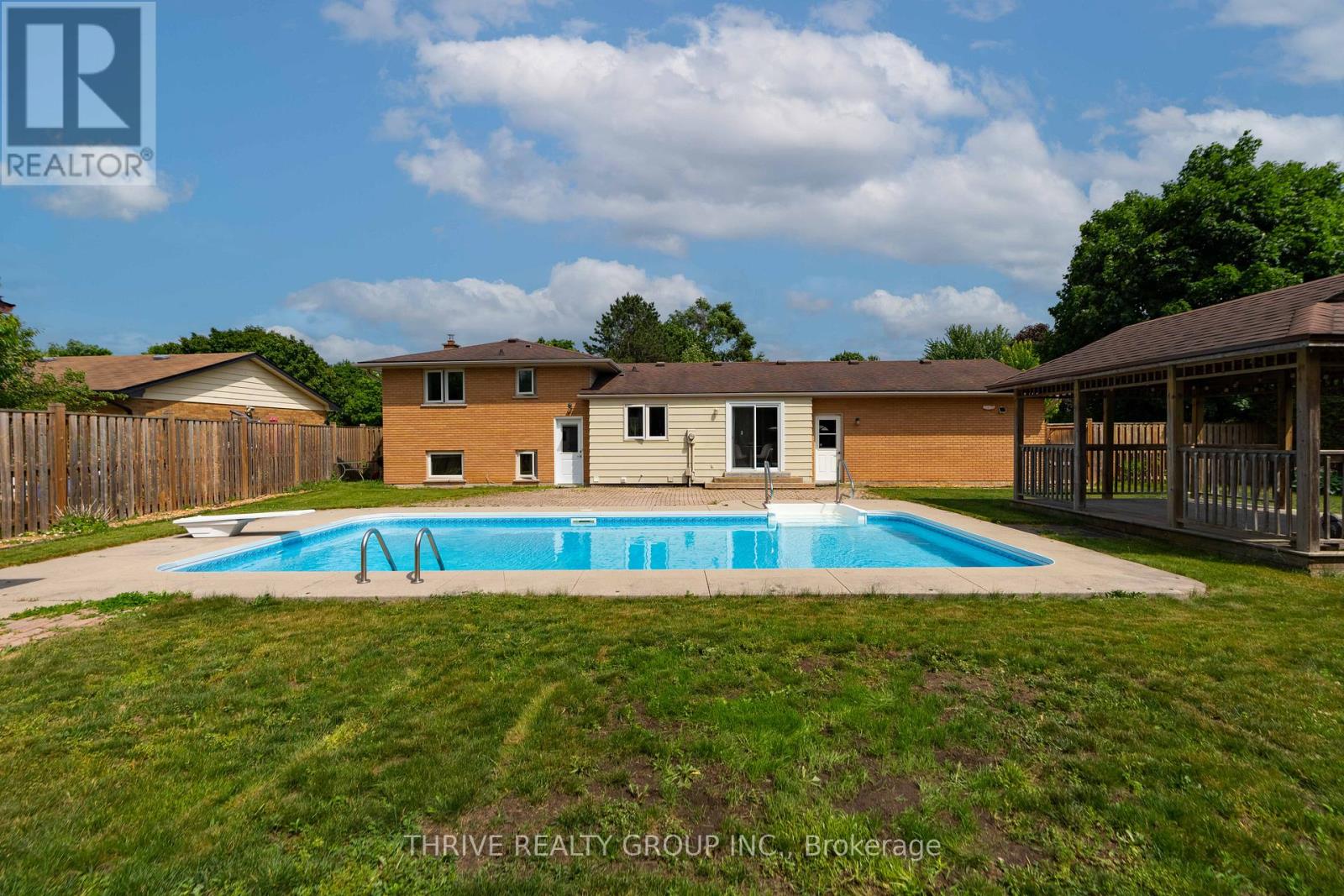 720 Grenfell Drive, London North, Ontario  N5X 2C5 - Photo 8 - X13437134