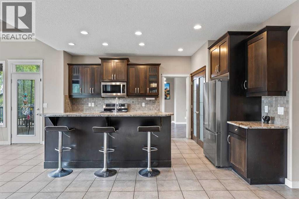 1863 Panatella Boulevard NW, Calgary, Alberta  T3K 0H3 - Photo 13 - A2320808