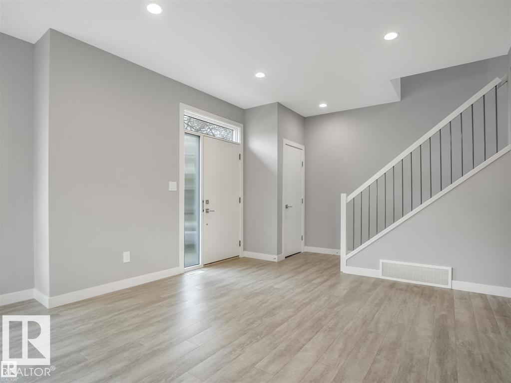 7202/7204 98 St Nw, Edmonton, Alberta  T6E 0Z1 - Photo 43 - E4493158
