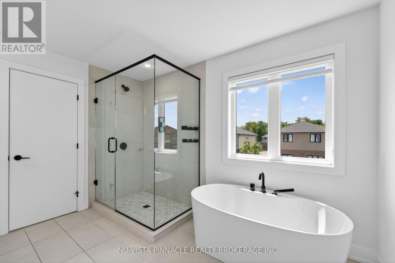 1580 Medway Park Drive, London North, Ontario  N6G 3W1 - Photo 30 - X13441814