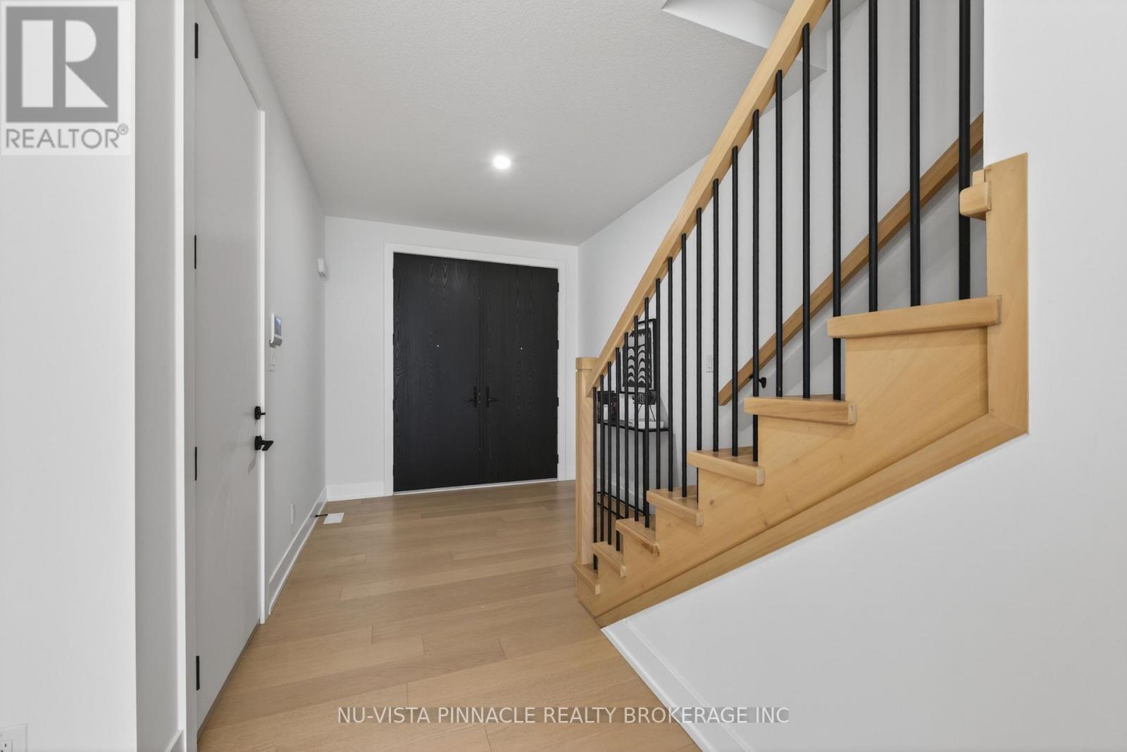 1580 Medway Park Drive, London North, Ontario  N6G 3W1 - Photo 7 - X13441814