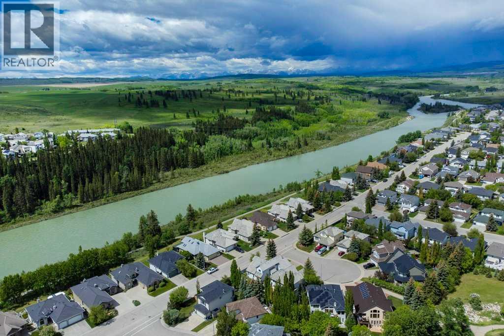 116 West Terrace Point, Cochrane, Alberta  T4C 1R6 - Photo 46 - A2320830