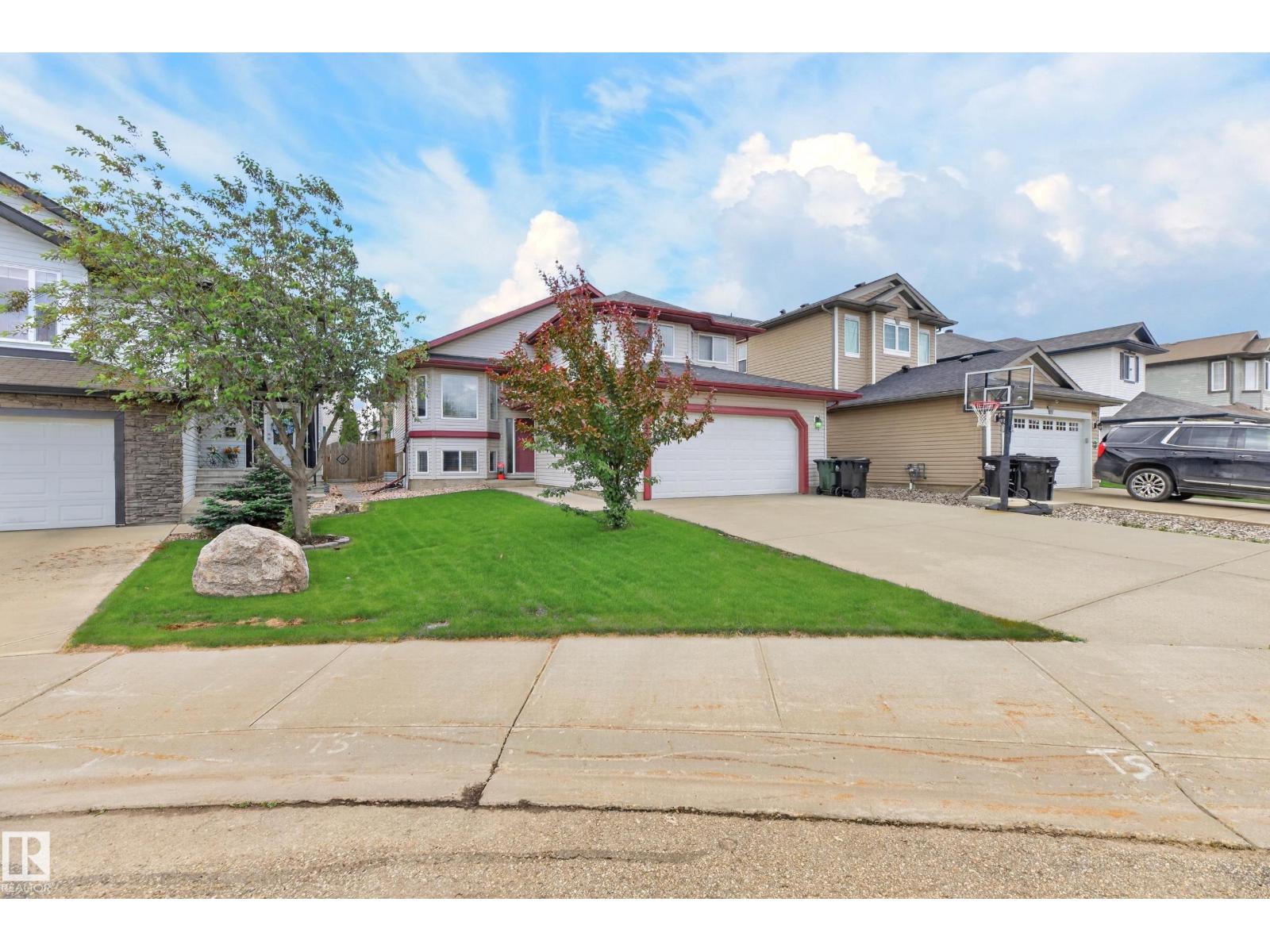 452 Foxtail Co, Sherwood Park, Alberta  T8A 3K2 - Photo 2 - E4493639