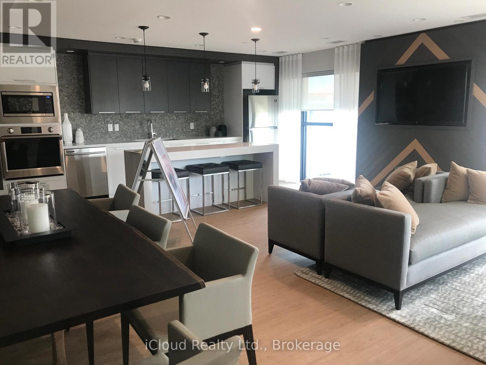 220 - 128 Grovewood Common, Oakville, Ontario  L6H 0X3 - Photo 23 - W13441816