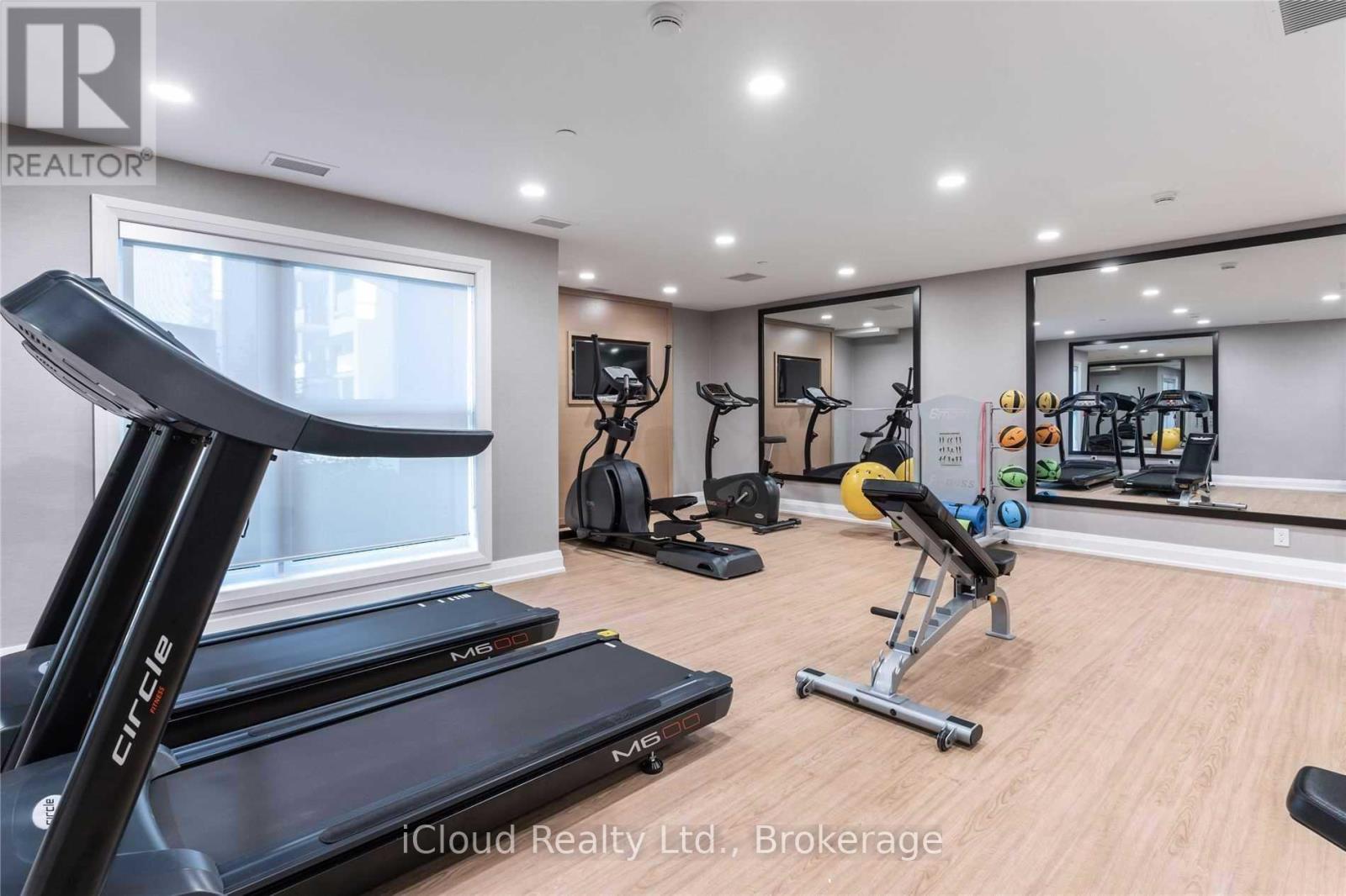 220 - 128 Grovewood Common, Oakville, Ontario  L6H 0X3 - Photo 28 - W13441816
