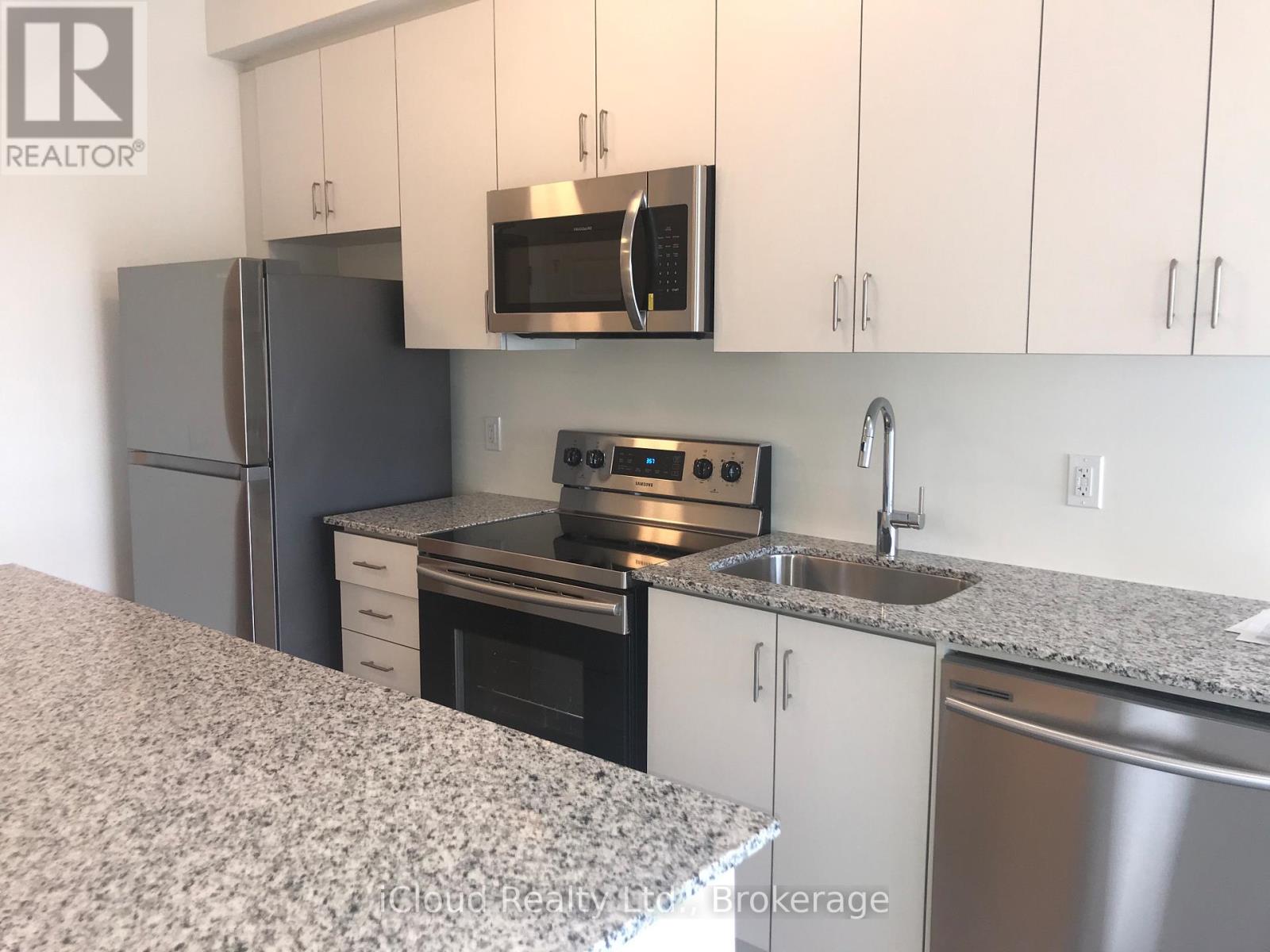 220 - 128 Grovewood Common, Oakville, Ontario  L6H 0X3 - Photo 6 - W13441816