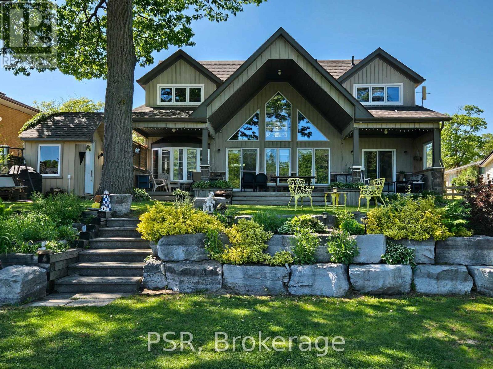 967 MOSLEY STREET, Wasaga Beach, Ontario