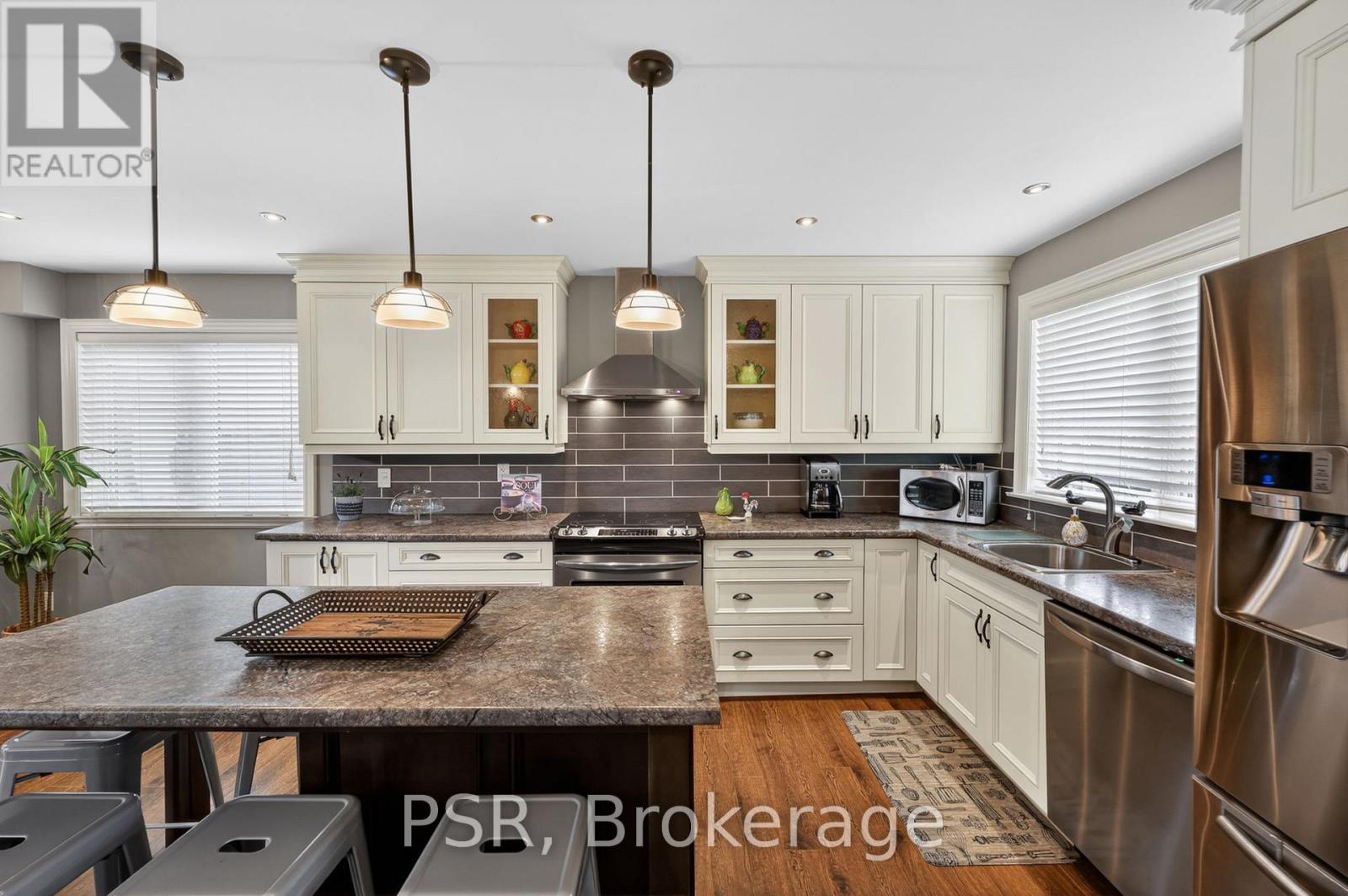 967 Mosley Street, Wasaga Beach, Ontario  L9Z 2G9 - Photo 16 - S13441856