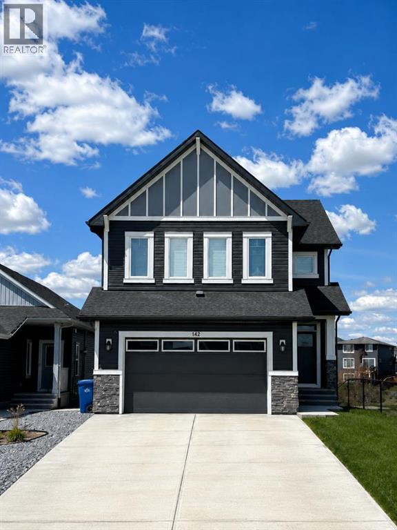142 Sandstone Drive, Okotoks, Alberta