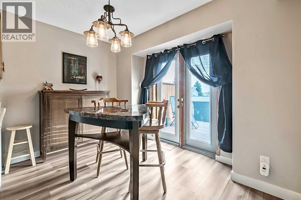 36 Millside Way Sw, Calgary, Alberta  T2Y 2P7 - Photo 14 - A2316257