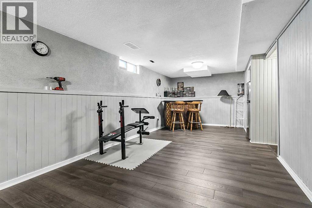 36 Millside Way Sw, Calgary, Alberta  T2Y 2P7 - Photo 28 - A2316257