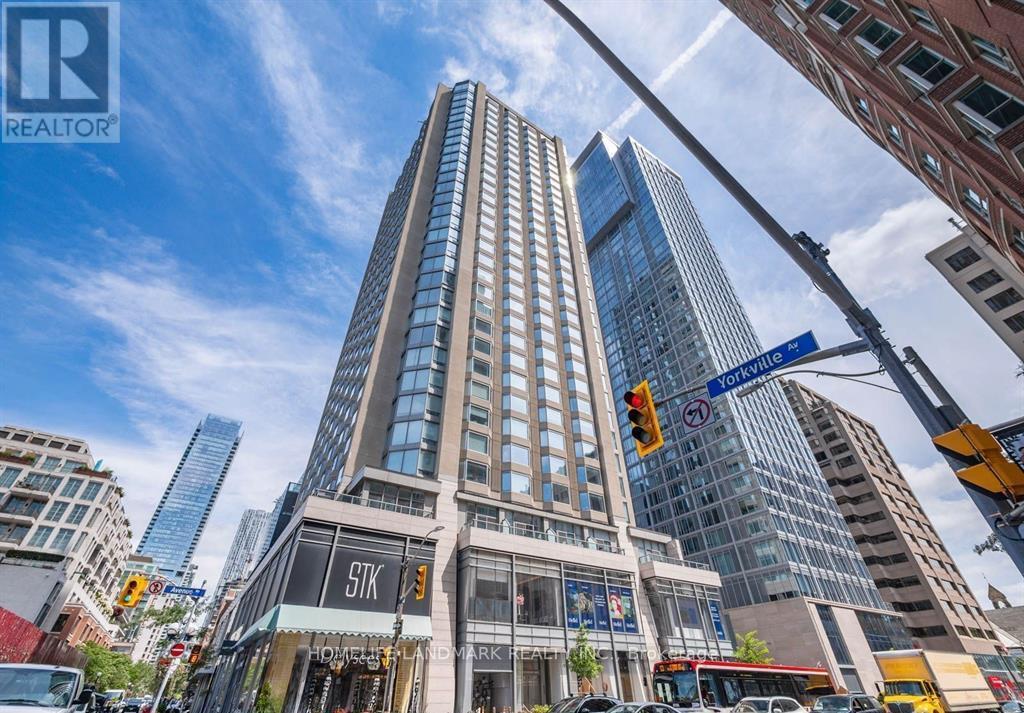 901 - 155 YORKVILLE AVENUE, Toronto (Annex)