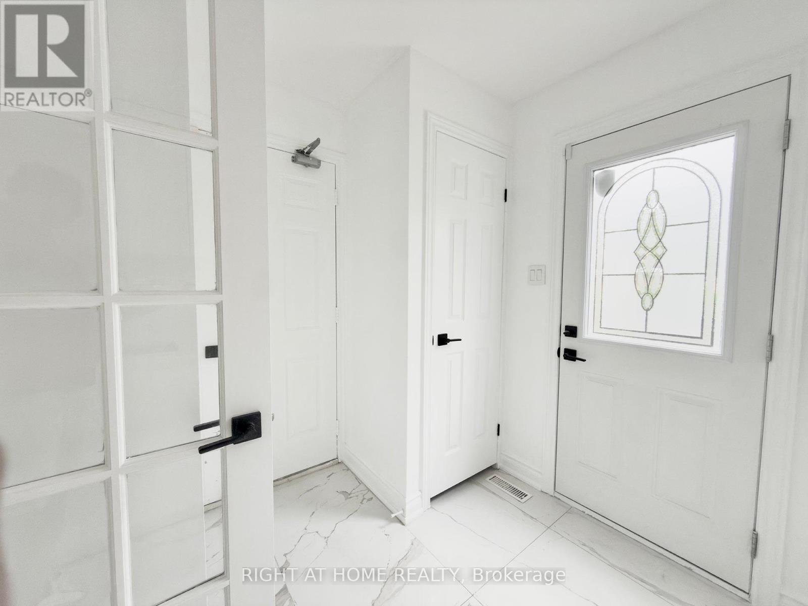 89 Yonge Boulevard NW, Toronto, Ontario  M5M 3G8 - Photo 12 - C13441868