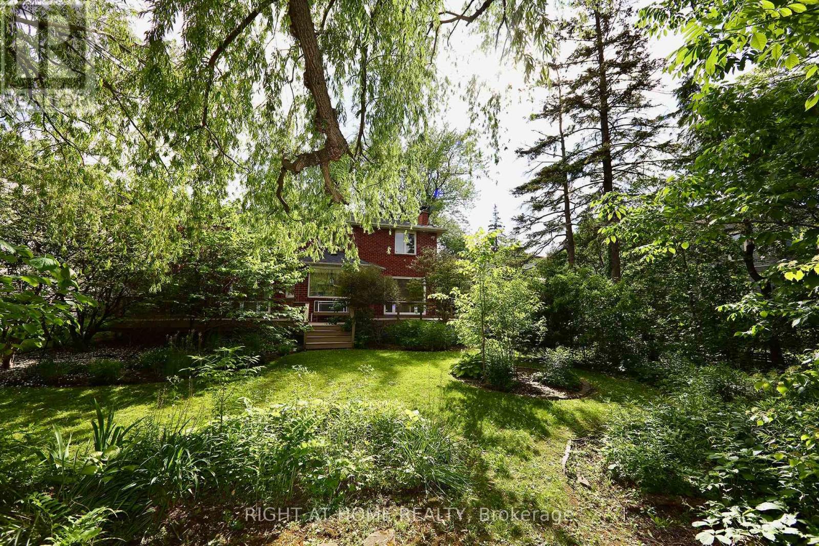 89 Yonge Boulevard NW, Toronto, Ontario  M5M 3G8 - Photo 20 - C13441868