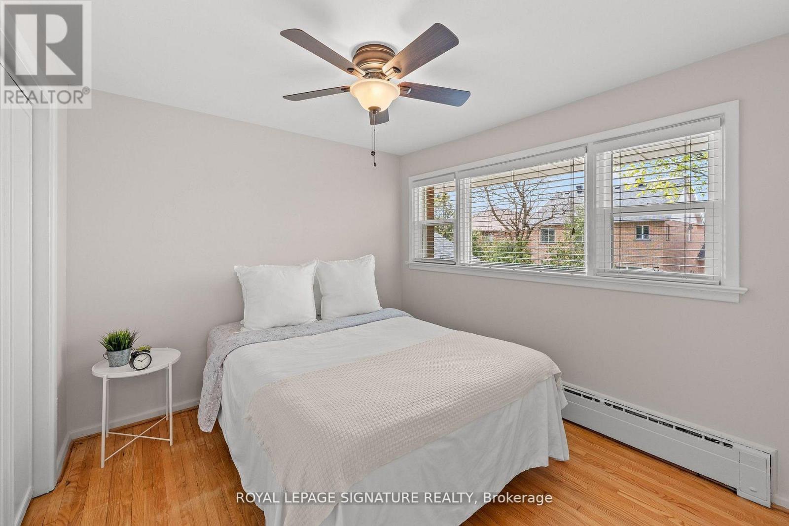 16 Shrewsbury Square, Toronto, Ontario  M1T 1L2 - Photo 21 - E13441858