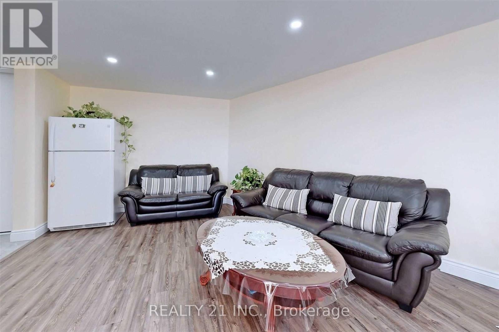 1709 - 121 Trudelle Street, Toronto, Ontario M1J 3K4 - Photo 8 - E13441860
