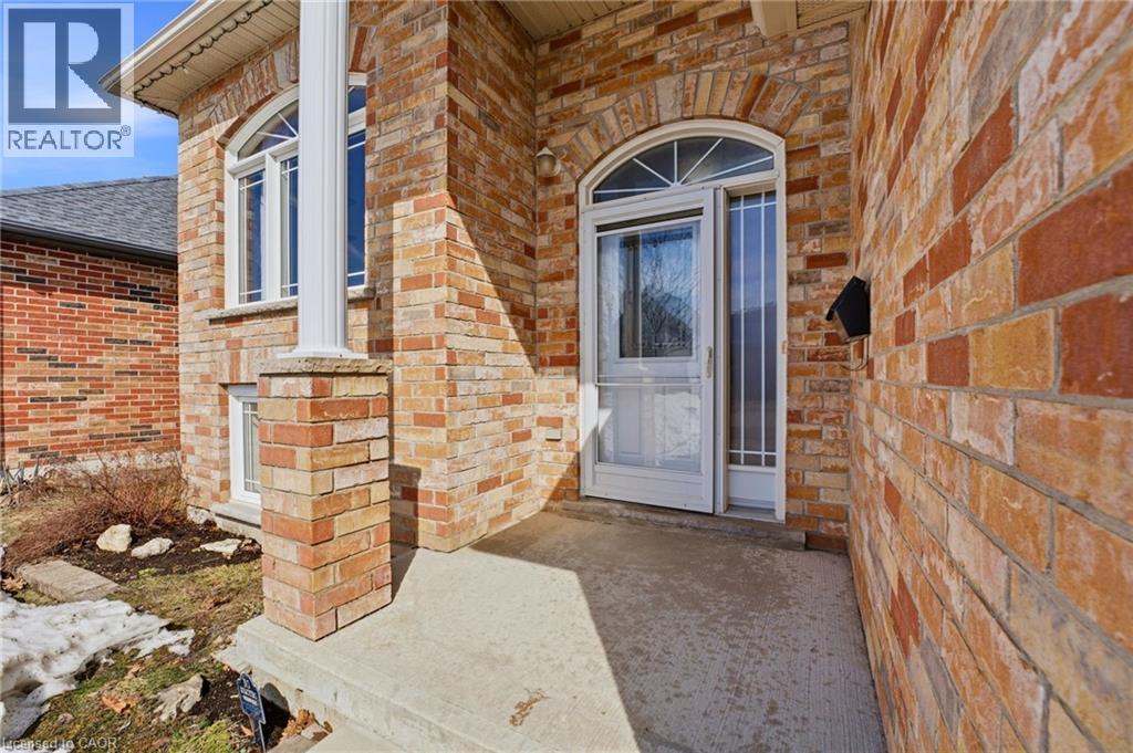 765 Reid Crescent, Listowel, Ontario  N4W 0A2 - Photo 8 - 40839587