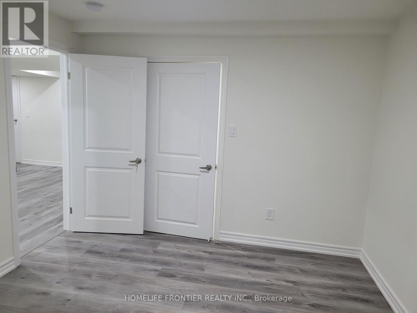73 BANNISTER ROAD E, Barrie, Ontario