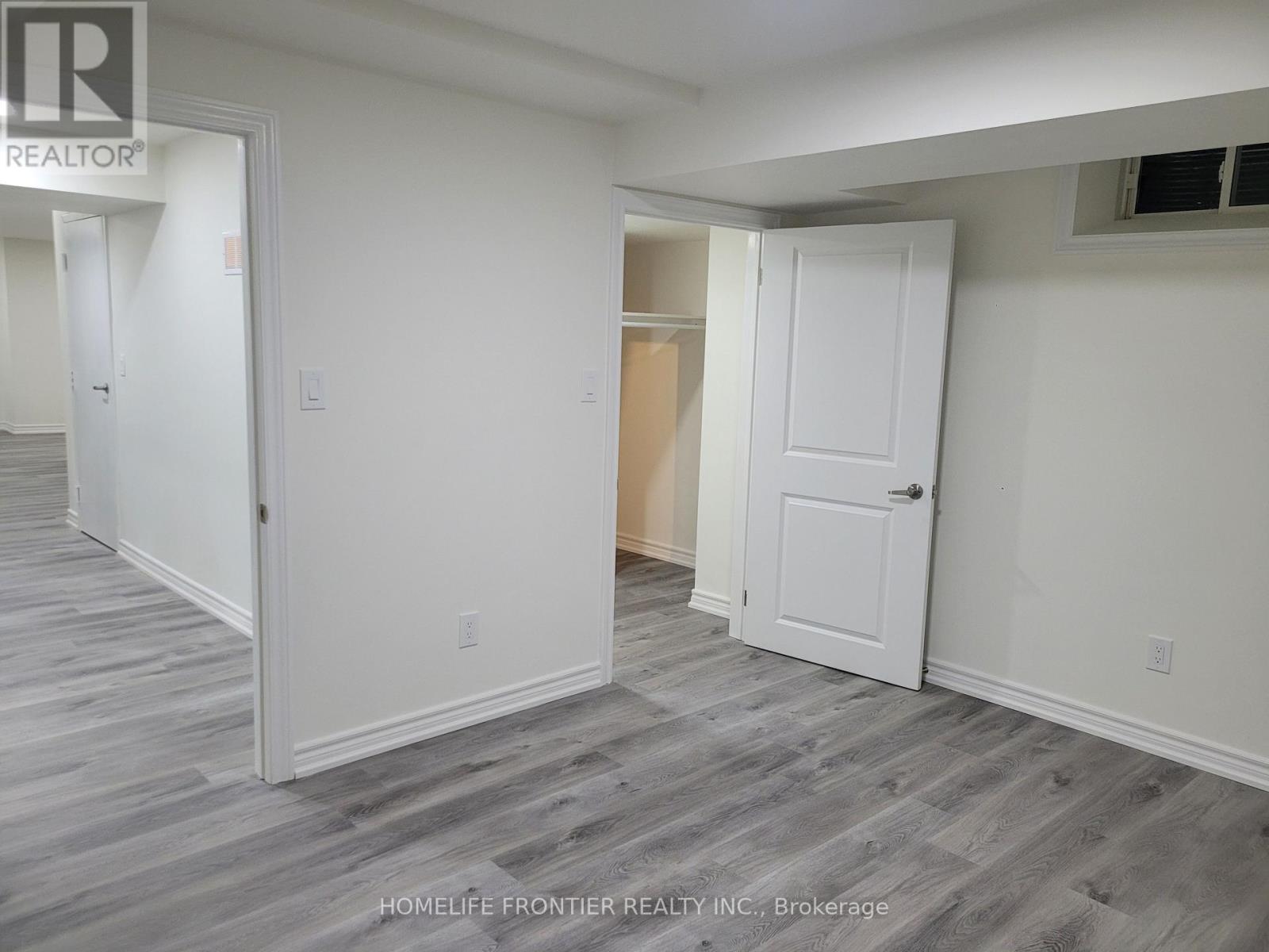 73 Bannister Road E, Barrie, Ontario  L7A 0G2 - Photo 3 - S13441854