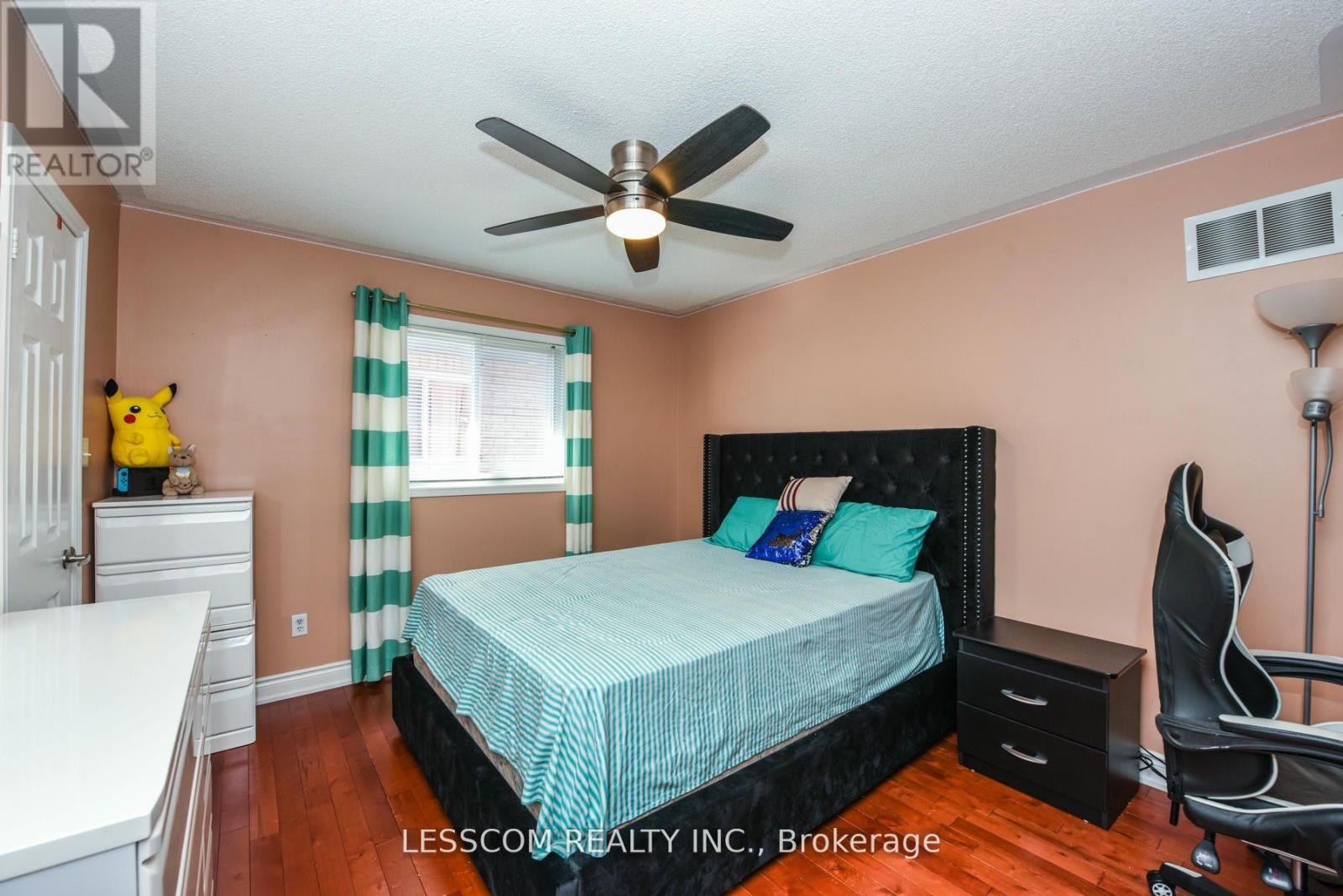 30 Fairhill Avenue, Brampton, Ontario  L7A 2E7 - Photo 25 - W13441822