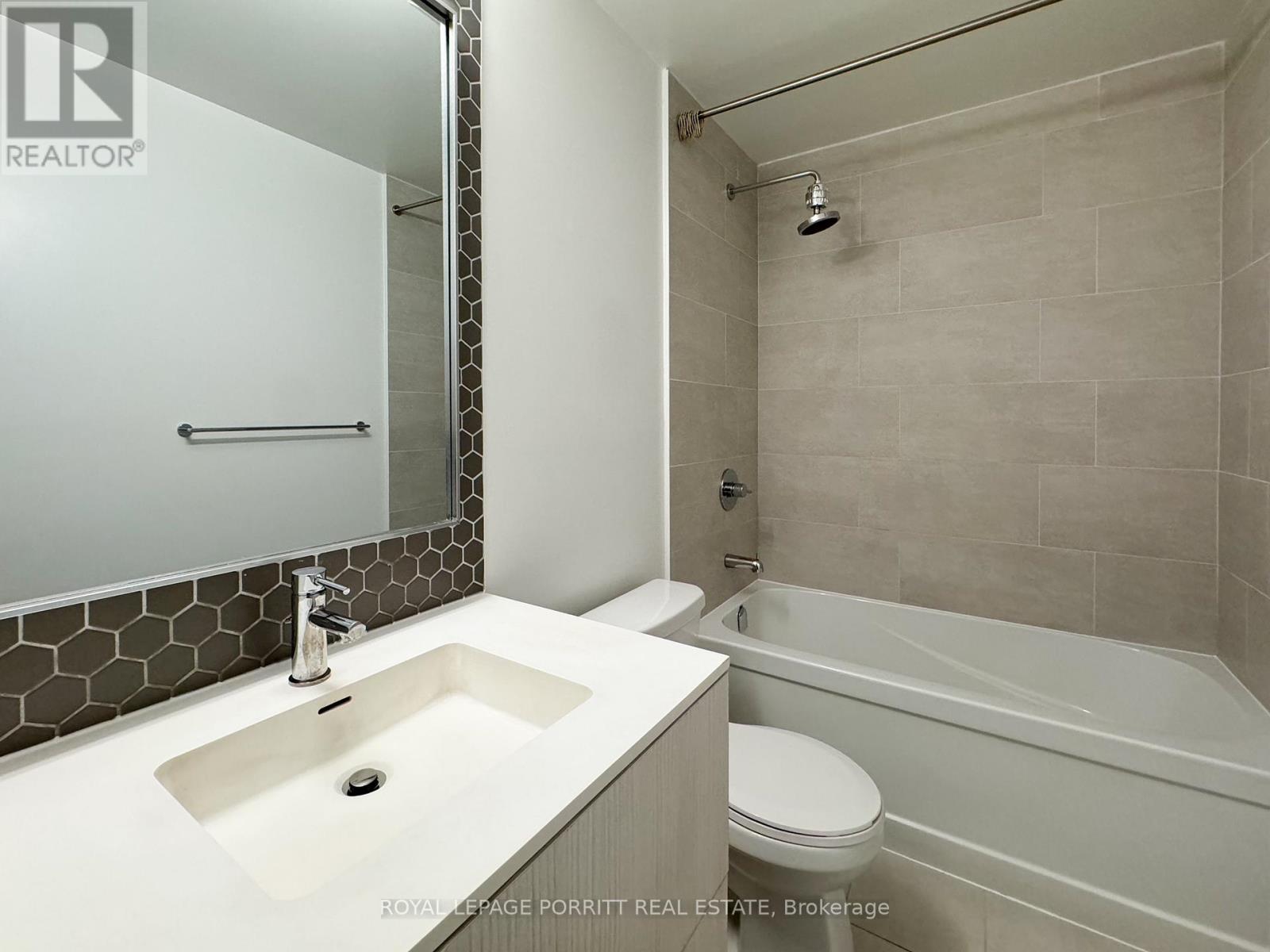408 - 2520 Eglinton Avenue W, Mississauga, Ontario  L5M 0Y2 - Photo 15 - W13441824