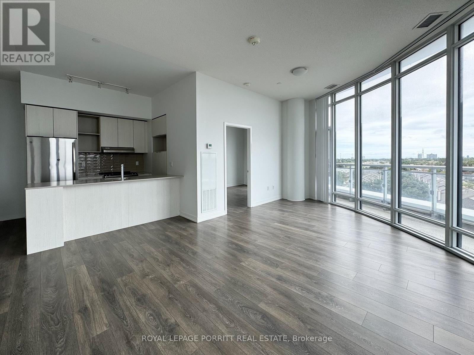 408 - 2520 Eglinton Avenue W, Mississauga, Ontario  L5M 0Y2 - Photo 4 - W13441824