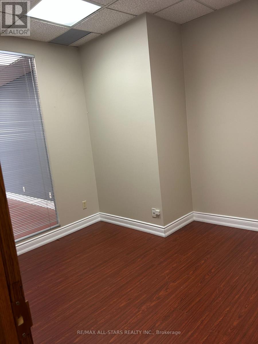 101 - 65 International Boulevard, Toronto, Ontario  M9W 6L9 - Photo 13 - W13441826