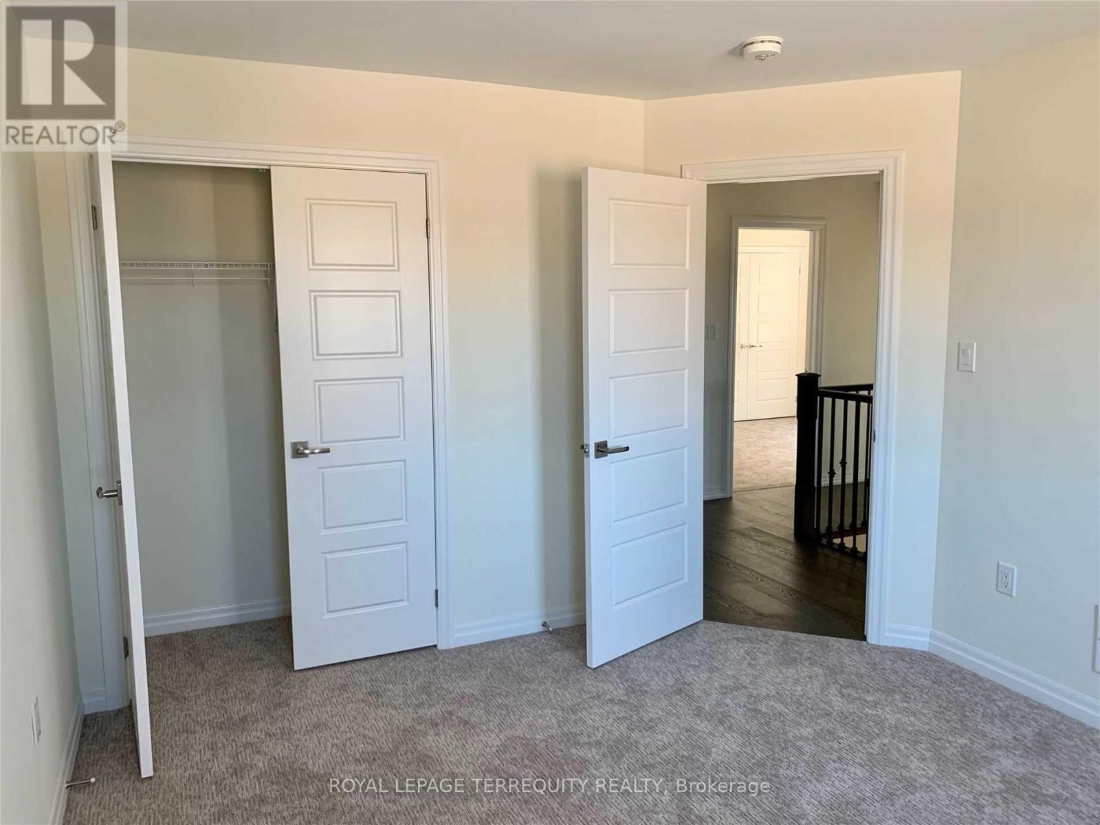 3321 Vernon Powell Drive, Oakville, Ontario  L6H 0Y4 - Photo 13 - W13441872