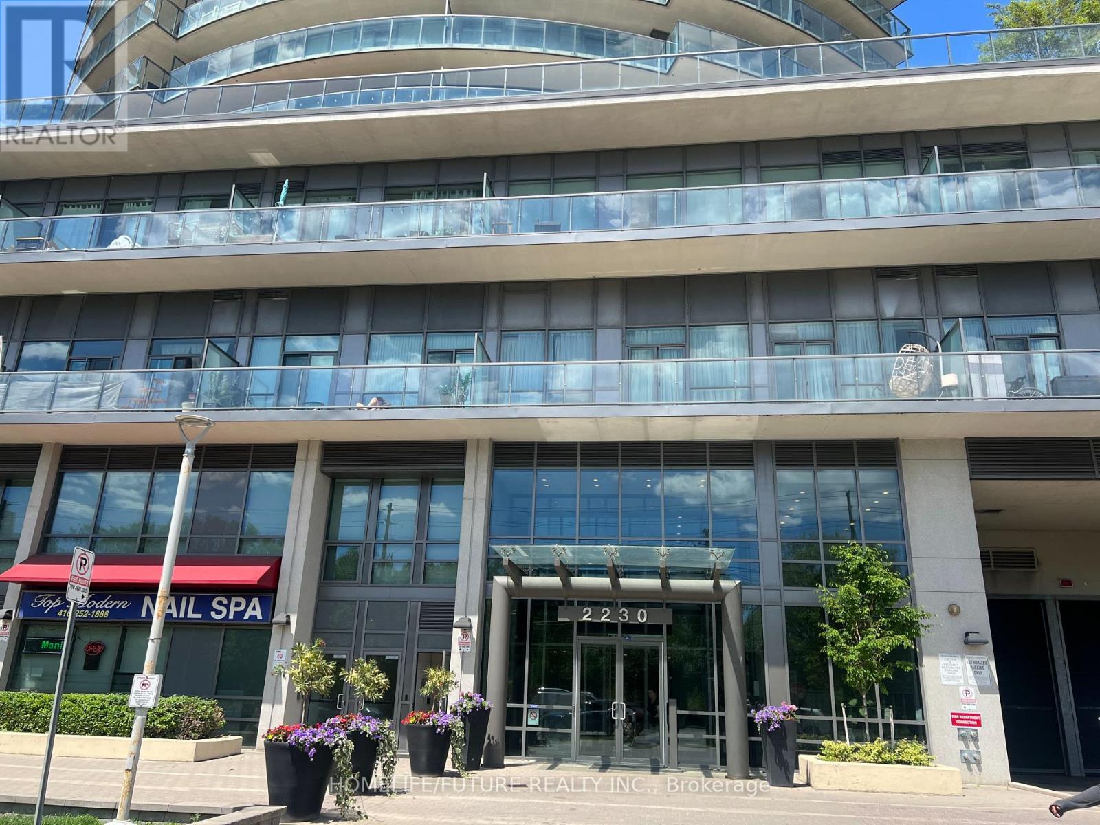 403 - 2230 Lake Shore Boulevard W, Toronto, Ontario M8V 0B2 - Photo 2 - W13441878