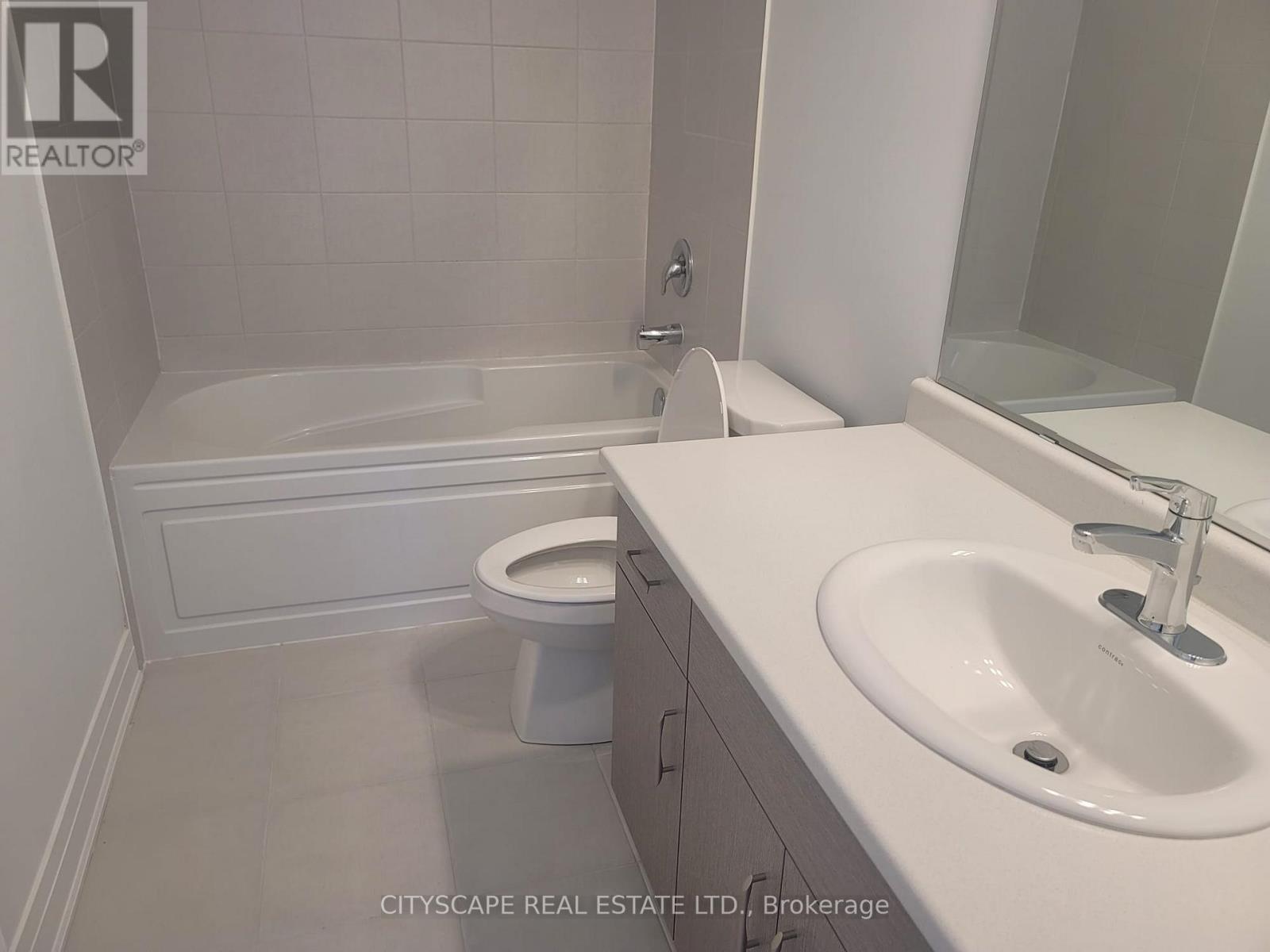 493 Boyd Lane, Milton, Ontario  L9T 2X5 - Photo 8 - W13441884