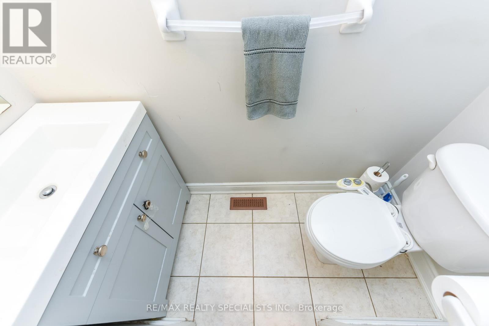 27 Rotunda Street, Brampton, Ontario  L6X 5E5 - Photo 11 - W13441898