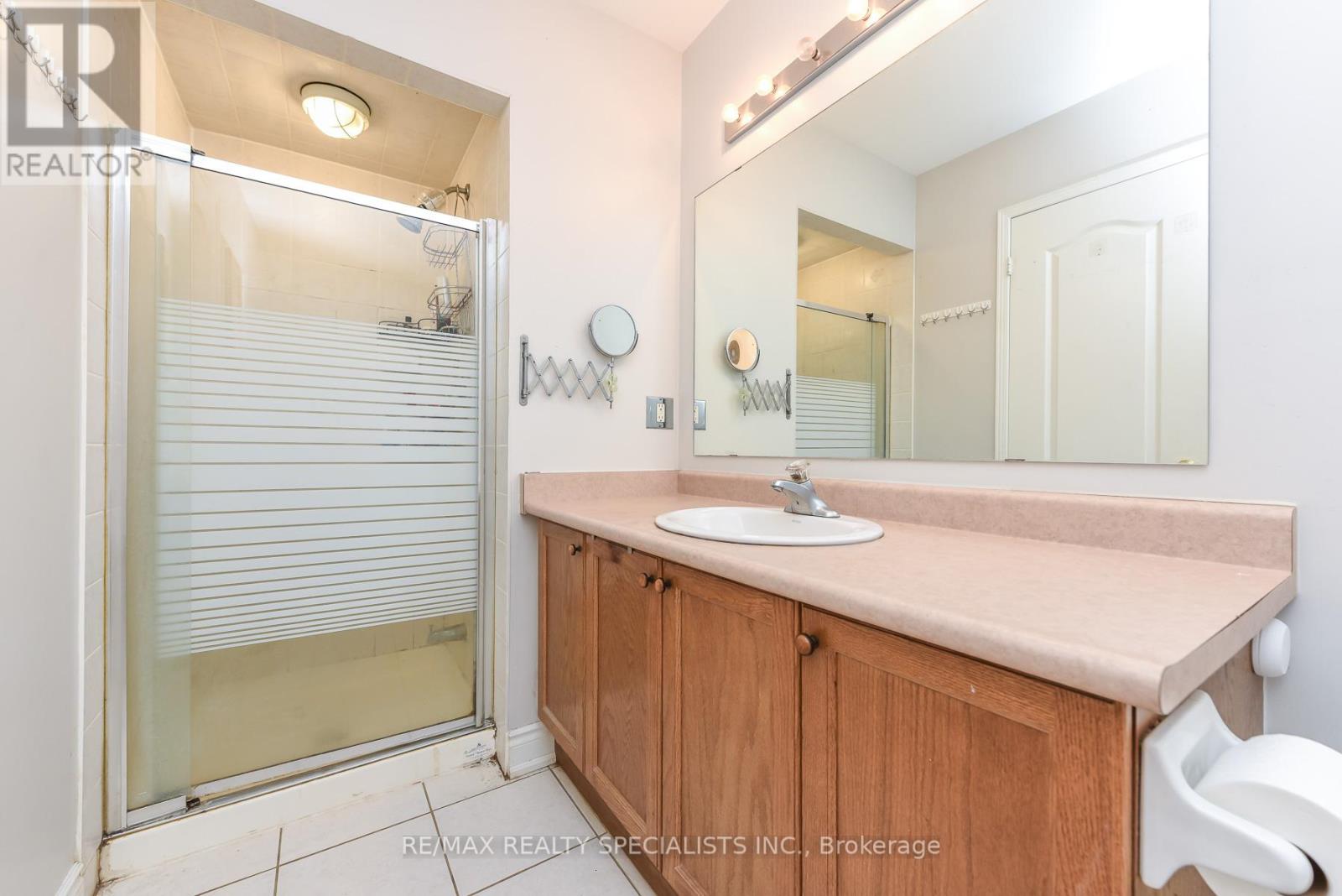 27 Rotunda Street, Brampton, Ontario  L6X 5E5 - Photo 23 - W13441898