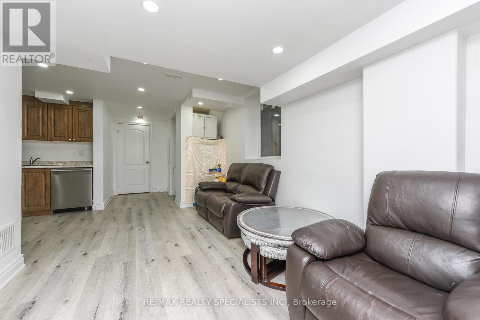 27 Rotunda Street, Brampton, Ontario  L6X 5E5 - Photo 43 - W13441898