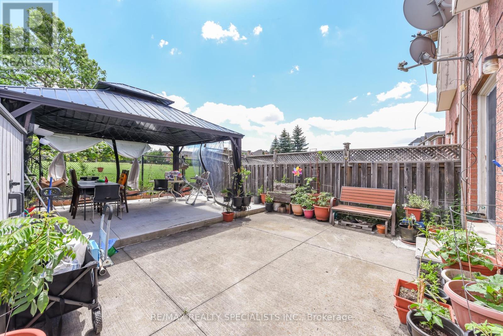 27 Rotunda Street, Brampton, Ontario  L6X 5E5 - Photo 47 - W13441898